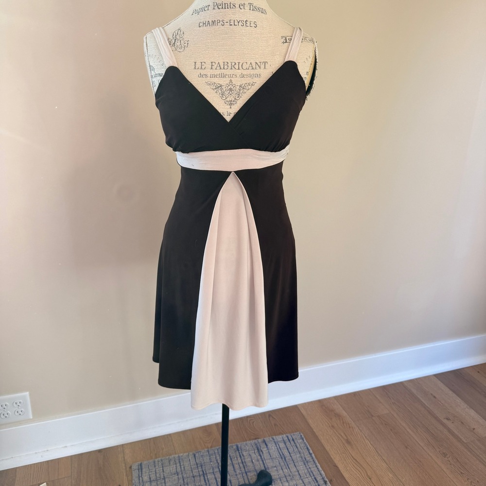 Studio Y Women's Y2K Brown/Tan Empire Waist Mini Dress